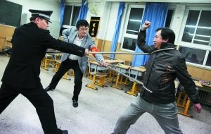 全国35天连发4起校园血案 各地急补安全漏洞