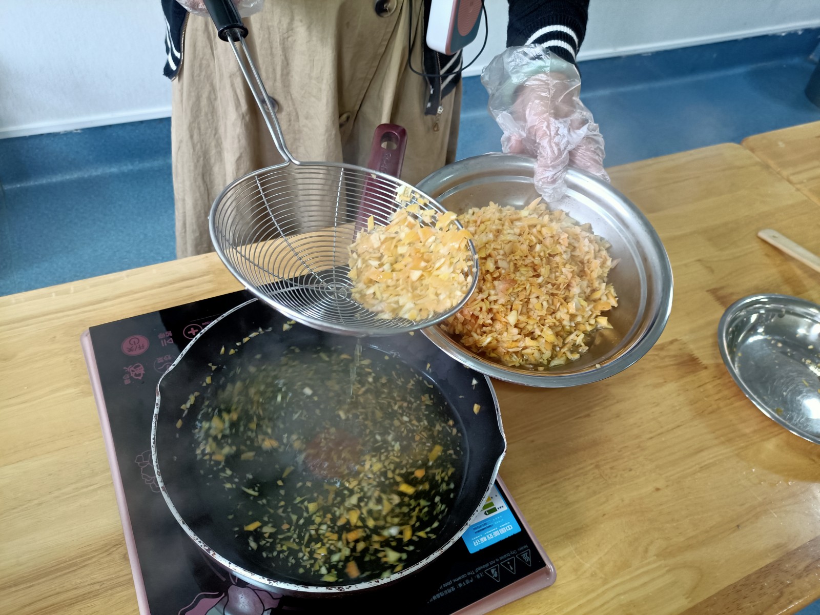 煮柚子皮过水.jpg