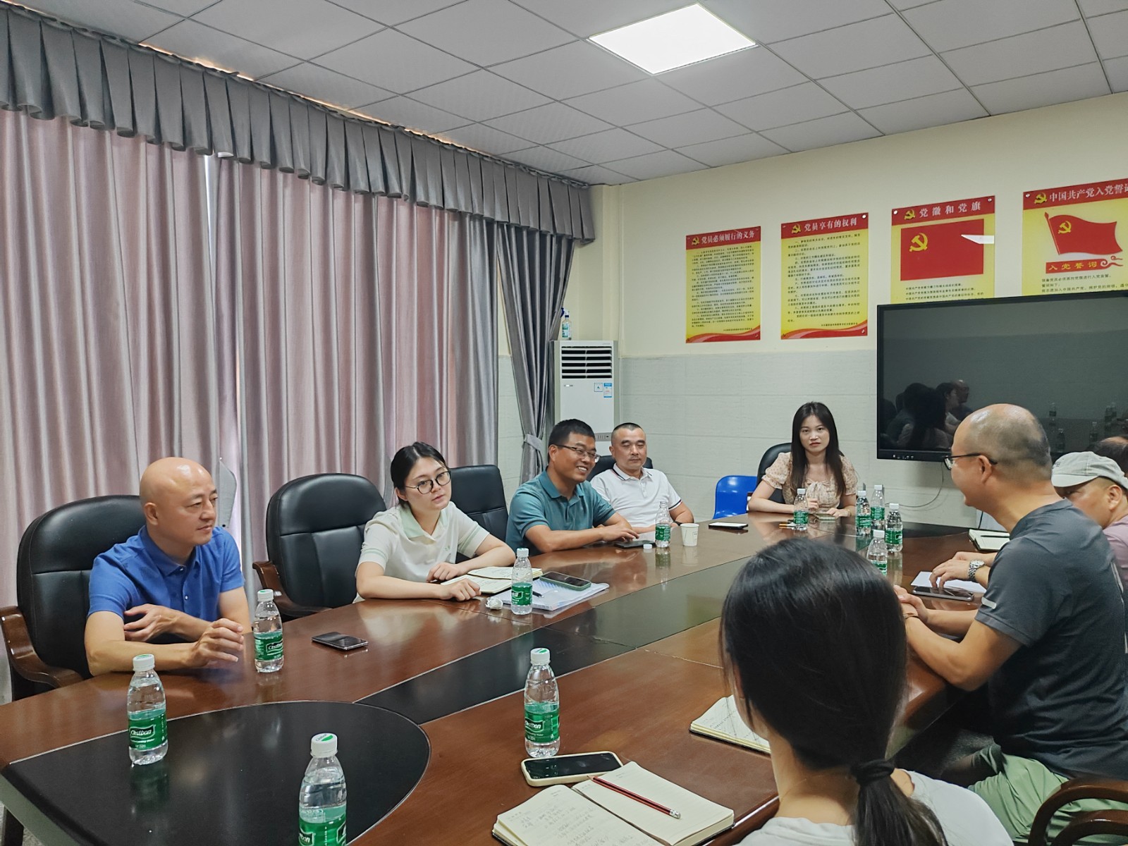 推进会现场1.jpg
